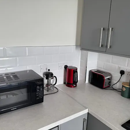 Unit 4 Tranquil Harbourside Retreat- Location