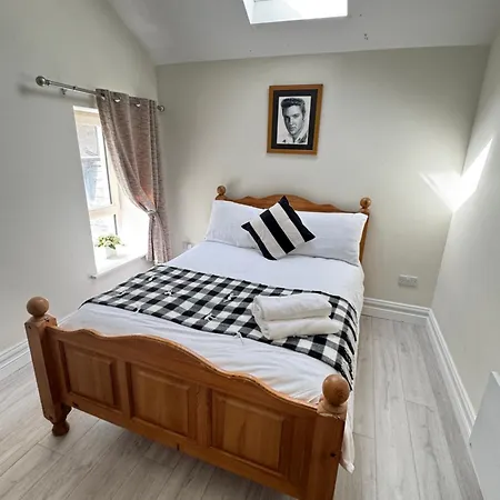 Unit 4 Tranquil Harbourside Retreat- Location Apartament