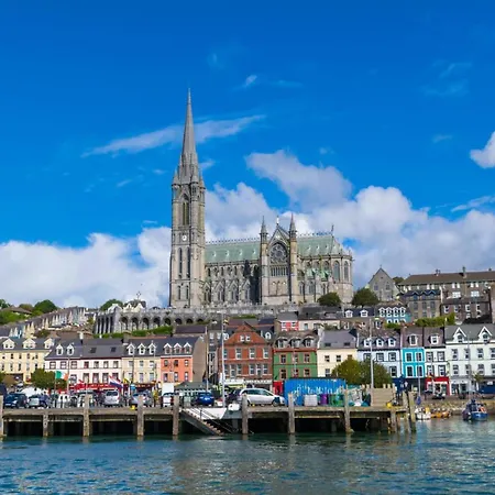 Unit 4 Tranquil Harbourside Retreat- Location