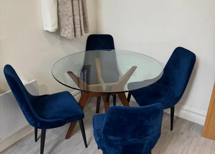 Unit 4 Tranquil Harbourside Retreat- Location Appartamento An Cóbh