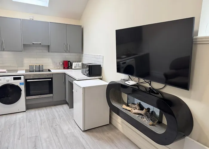 Daire Unit 4 Tranquil Harbourside Retreat- Location